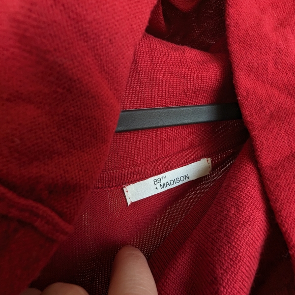 asymmetrical tunic cowl neck - Picture 3 of 3